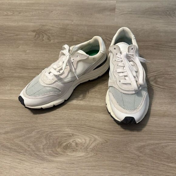 Women's John Elliott Vibram Collaboration White Edition One Runner Shoes - Picture 2 of 13